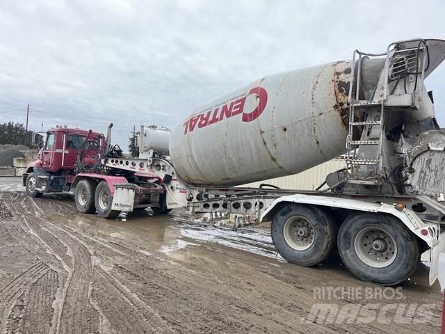 Mack CXU613 트랙터 유닛