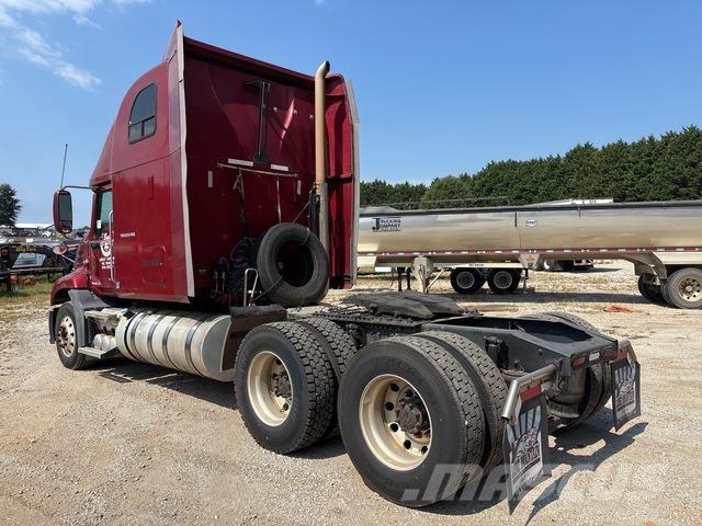 Mack CXU613 트랙터 유닛