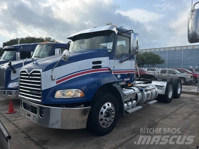 Mack CXU613T 트랙터 유닛