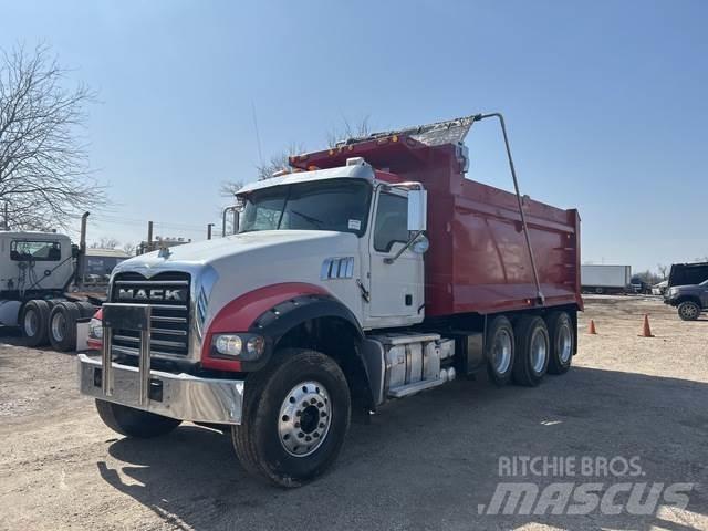 Mack GR65F 덤프 트럭