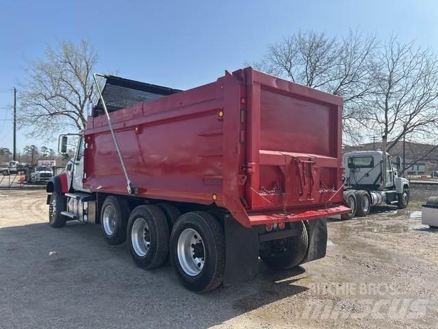 Mack GR65F 덤프 트럭