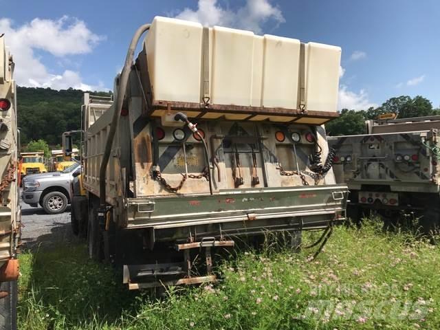 Mack GU713 제설 블레이드 및 제설기