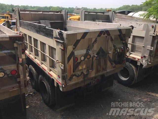 Mack GU713 제설 블레이드 및 제설기