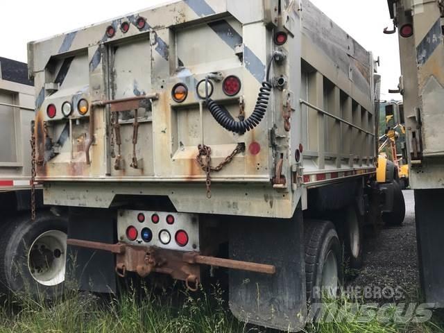 Mack GU713 제설 블레이드 및 제설기