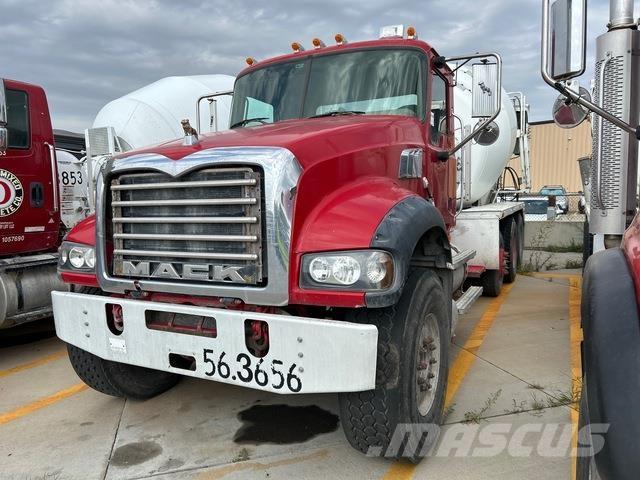 Mack GU713 기타 트럭