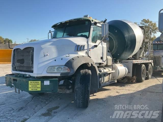 Mack GU813 기타 트럭