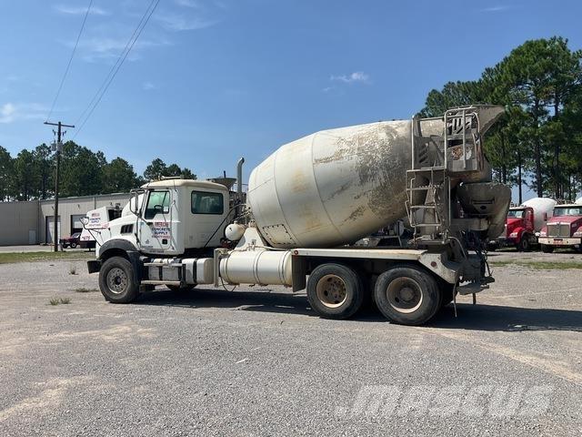 Mack GU813 기타 트럭