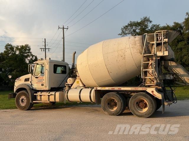 Mack GU813 기타 트럭