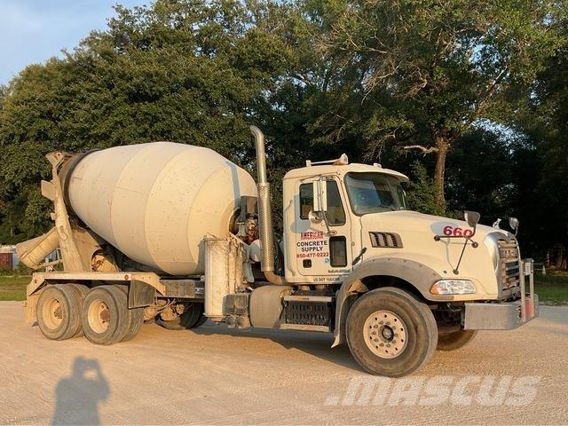 Mack GU813 기타 트럭