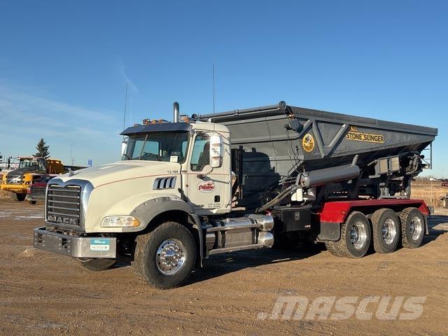 Mack GU814 콘크리트 스톤 머신