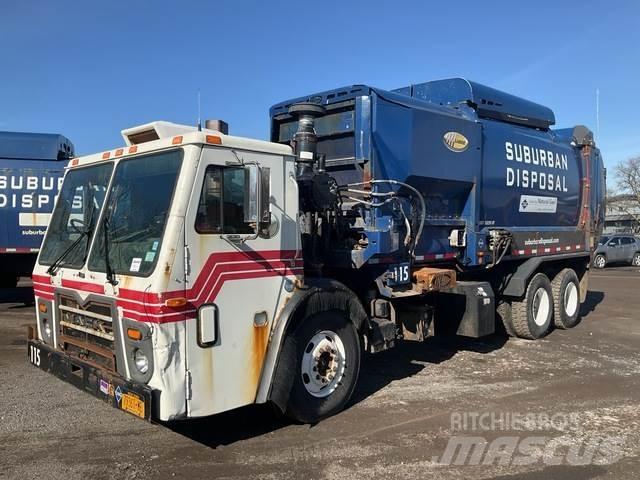 Mack LEU633 폐기물 수거 트럭