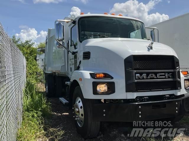 Mack MD 폐기물 수거 트럭