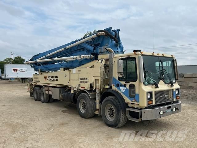 Mack MR 콘크리트 펌프카