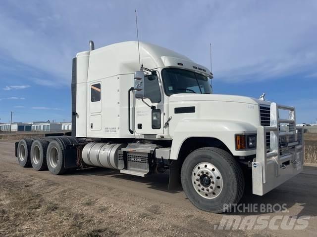 Mack PI86T 트랙터 유닛
