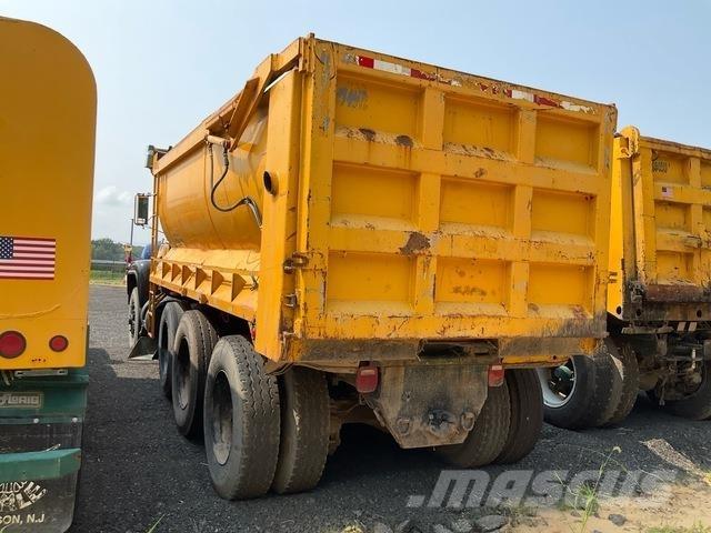 Mack RD686SX 덤프 트럭