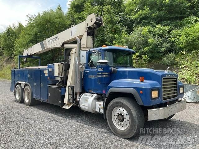 Mack RD688S 기타 트럭