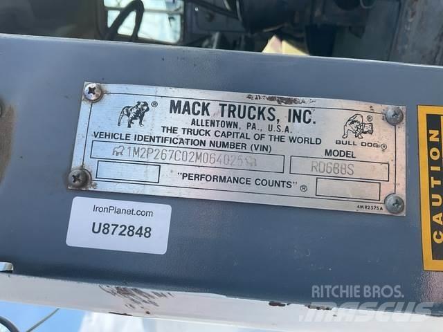 Mack RD688S 스킵 로더 트럭