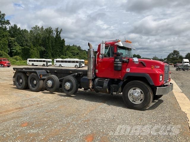 Mack RD688S 스킵 로더 트럭