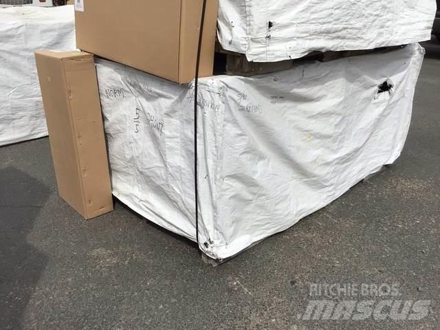 Mahindra  기타 도로 및 제설 기계