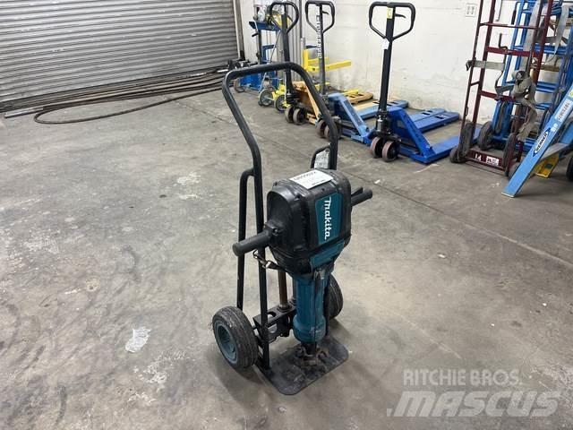 Makita HM1812 건설 장비 - 기타
