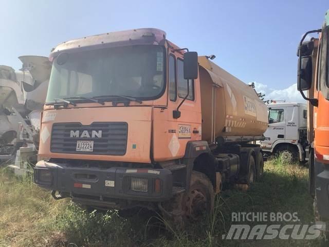 MAN 33.414-V20 탱커 트럭