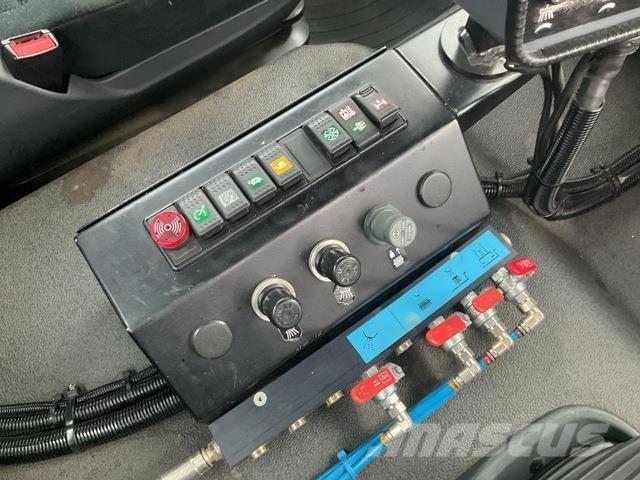 MAN TGL12.220 건설 장비 - 기타