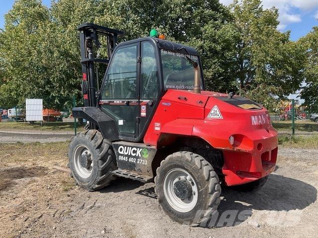Manitou M26-4 험지용 트럭