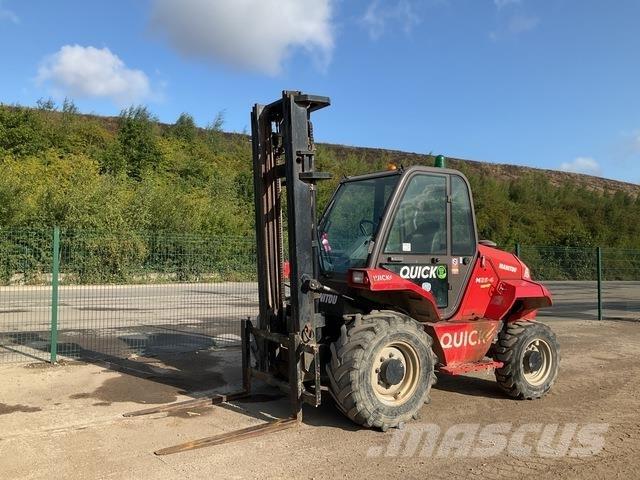 Manitou M26-4 험지용 트럭