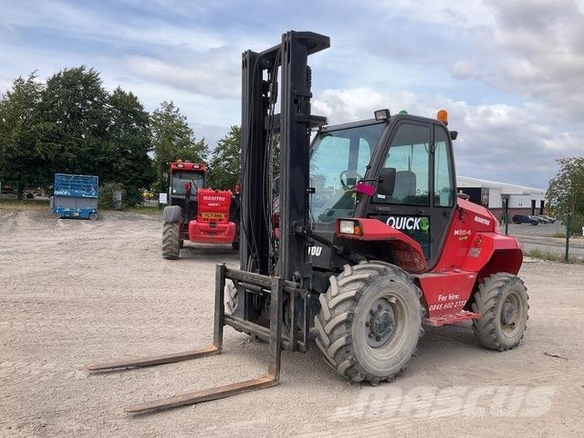 Manitou M30-4 험지용 트럭