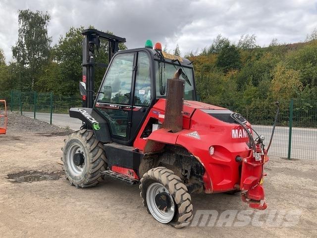 Manitou M30-4 험지용 트럭