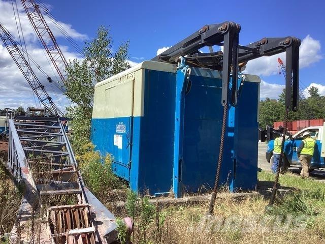 Manitowoc 3900 트랙 크레인