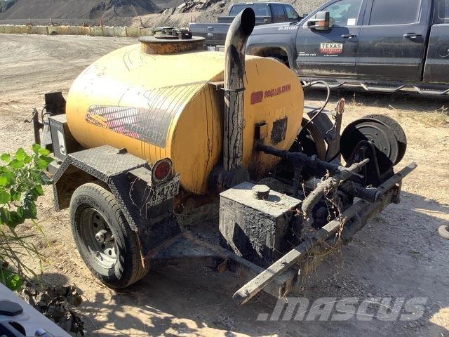 Mauldin MT300 물자 수송 장비