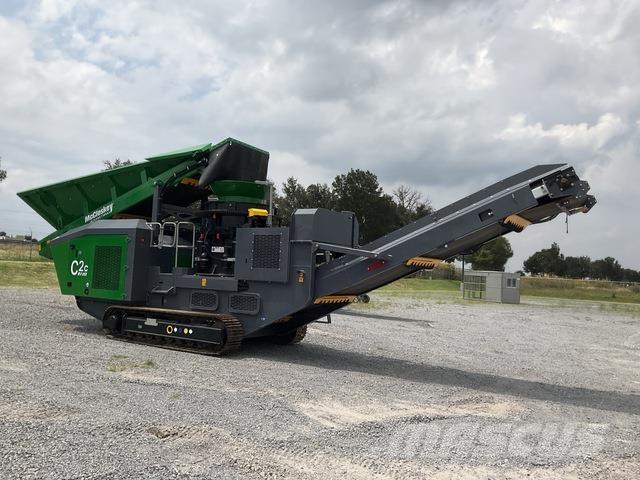 McCloskey C2C 크러셔