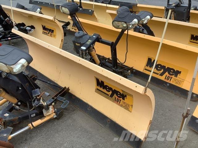 Meyer LP-8.0 제설 블레이드 및 제설기