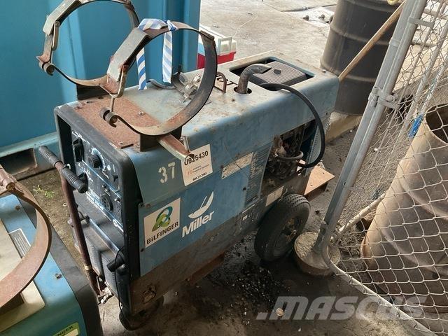 Miller 225 용접기