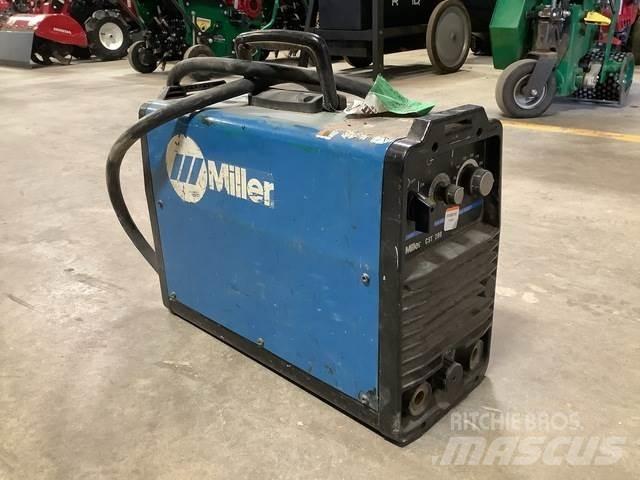 Miller CST-280 용접기