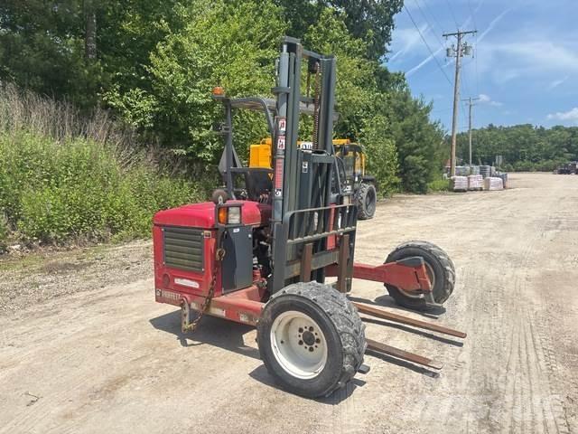 Moffett M45P 트럭 장착 포크리프트