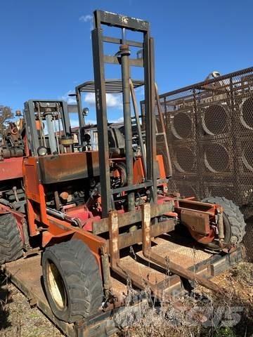 Moffett M5000 트럭 장착 포크리프트
