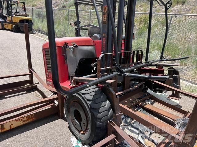 Moffett M55.4 트럭 장착 포크리프트