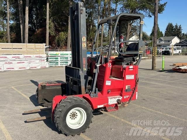 Moffett M5500 트럭 장착 포크리프트