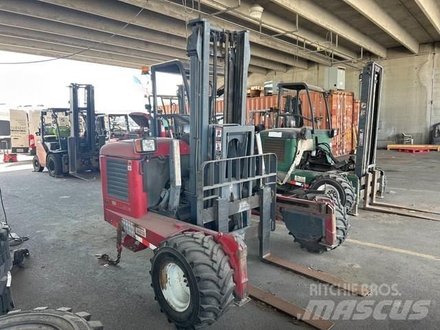 Moffett M55P 트럭 장착 포크리프트