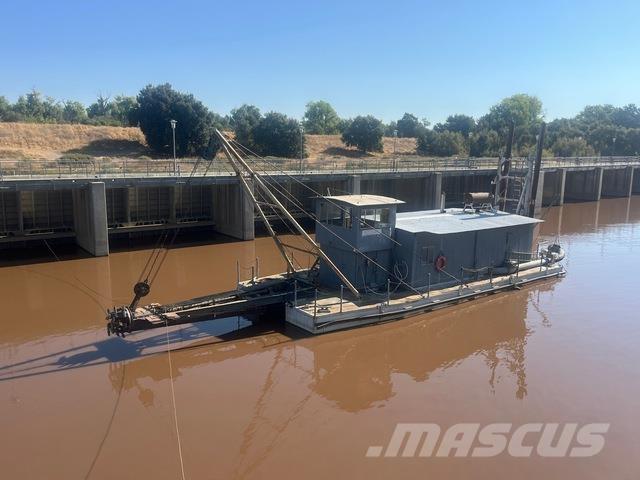  Moore 작업선, 바지선 및 너벅선