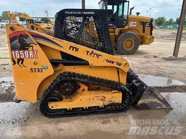 Mustang 1650RT  스키드로더