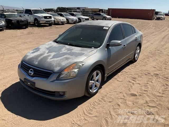 Nissan Altima 자동차