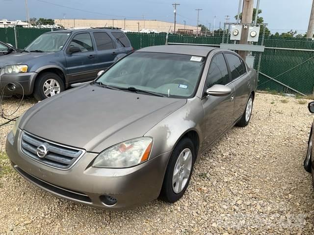 Nissan Altima 자동차