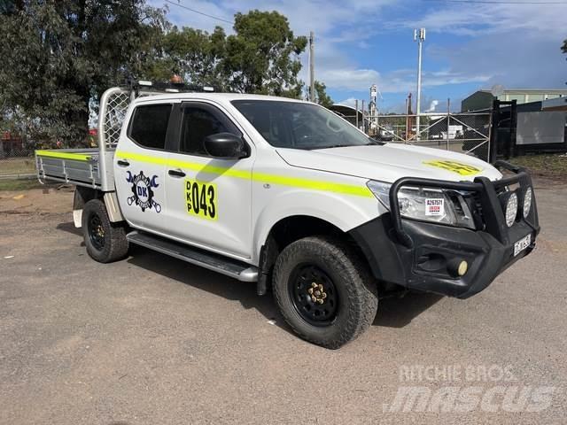 Nissan Navara 픽업/드롭사이드