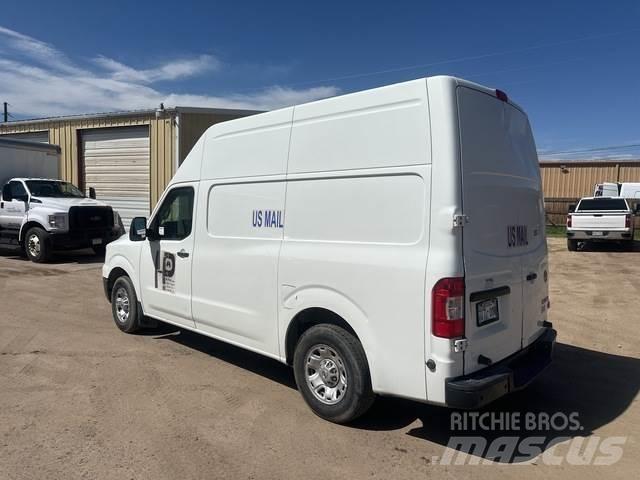 Nissan NV 패널 화물차