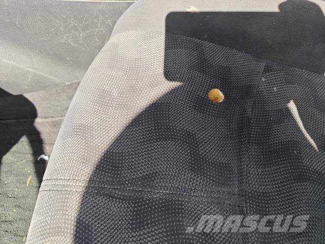 Nissan SYLPHY 자동차