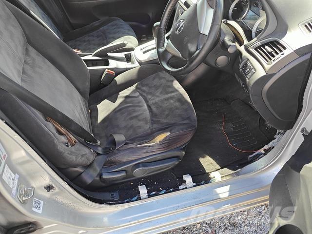 Nissan SYLPHY 자동차