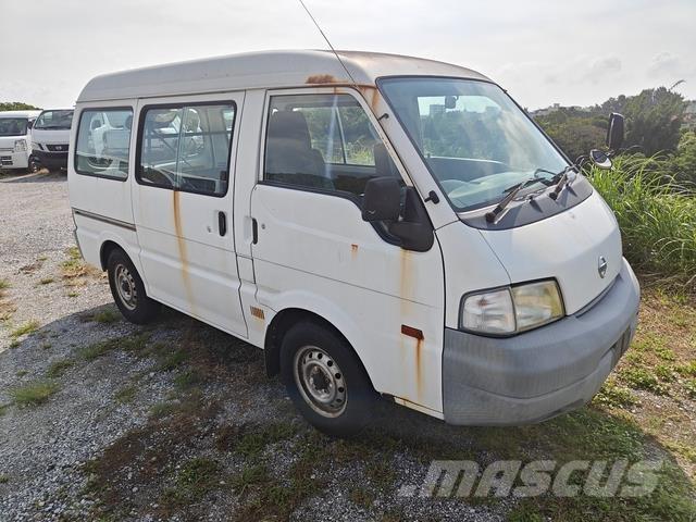 Nissan VANETTE 미니 버스
